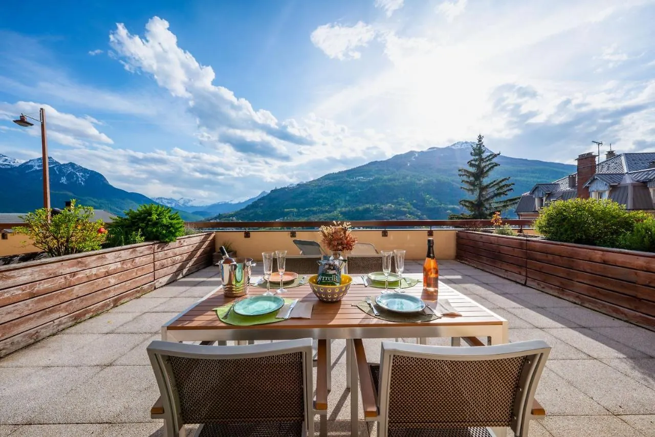 Le 32 Panoramique, Plein Soleil, Tout Confort Briançon 0*,